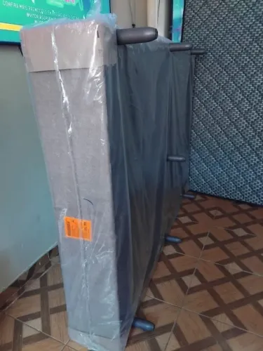 Vendo base, cama boxe 