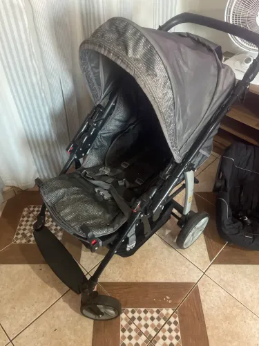 Carrinho de bebê 