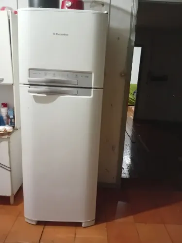 Vende- se