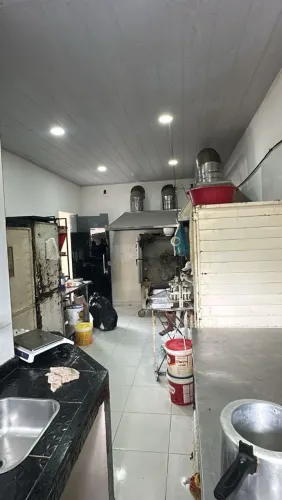 Vendo uma panificadora funcionando