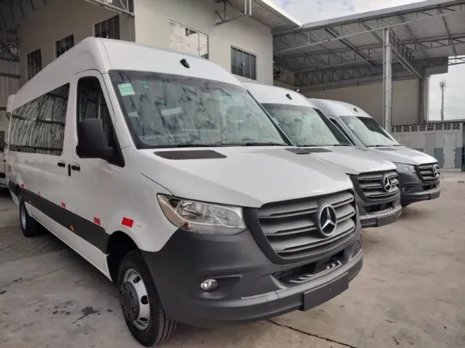 Mercedes-Benz Sprinter 517 Van L.t.a. 18L Diesel (e6) 2025