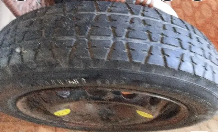 Vendo estepe aro 18.
