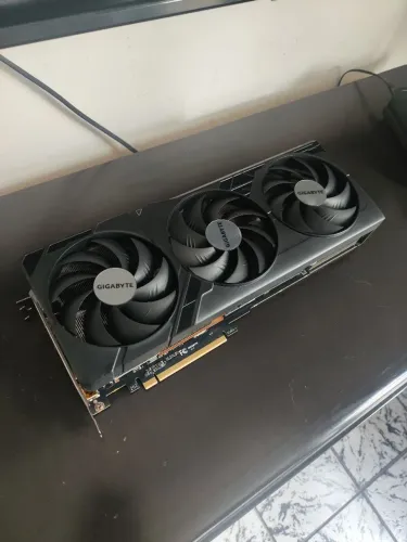 Placa de Vídeo RTX 4090 WINDFORCE V2 24G - Completa na Caixa Original
