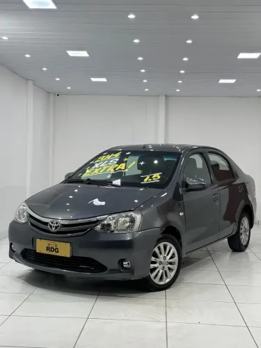 Toyota Etios XLS Sedan 1.5 Flex 16V 4P Mec. 2014