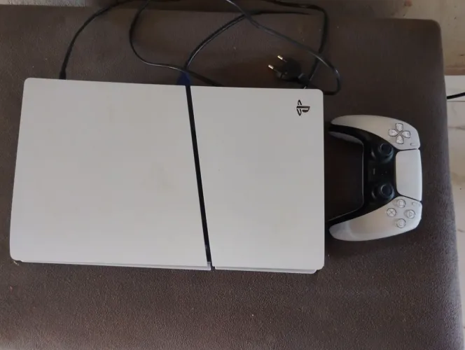 PS5 semi novo