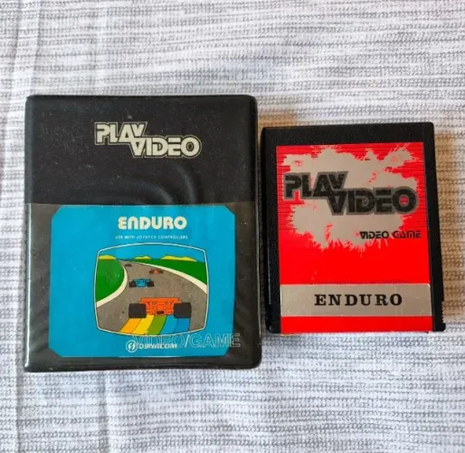 Enduro Play Video Atari 2600 com Case Original Caixa CIB