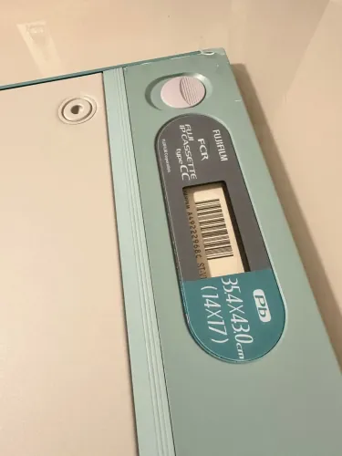 Cassete CR Fujifilm IP Cassette Type CC 35x43cm (14x17) semi novo 