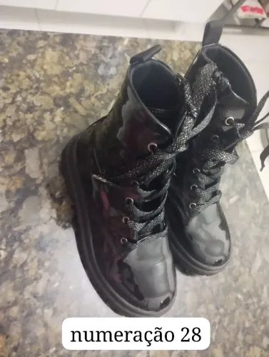 Vendo sapatos