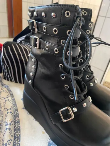 Bota Demonia 37