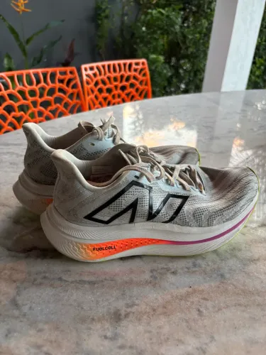 New Balance Supercomp trainer v2 - TAM 37