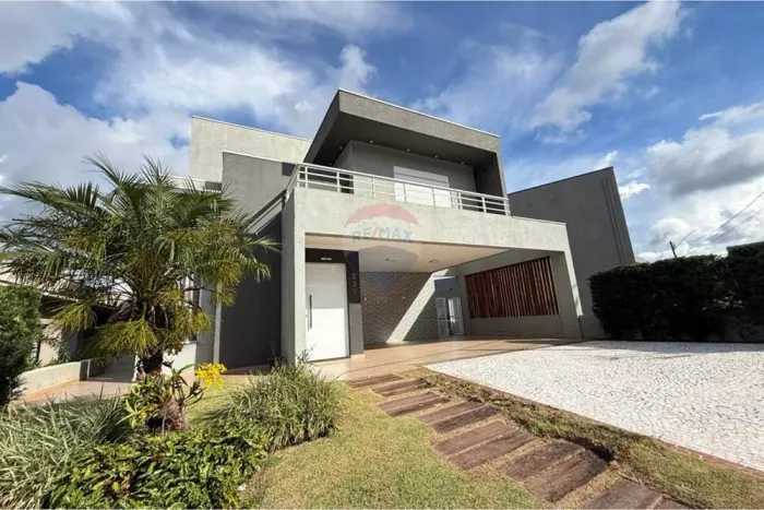 Casa à Venda no Condomínio Campos do Conde em Bragança Paulista!