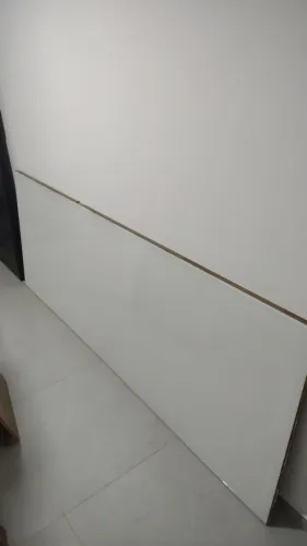 Painel de MDF com vidro