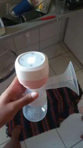 Vendo bomba tirar leite elétrica