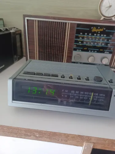 Radio relogio national panasonic