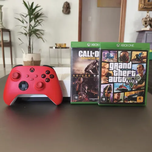 XBOX One S 1TB- EXCELENTE Estado- + 1 Controle IMPECÁVEL+ 2 JOGOS