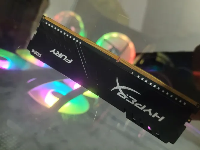 Memória RAM 4gb Kingston fury