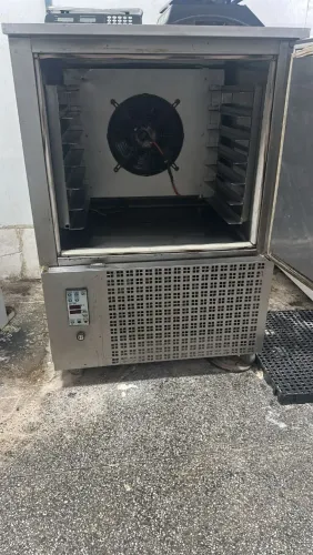 Ultra congelador de 8 bandejas
