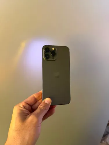 iPhone 13 Pro Max 128gb Tecnologia que faz a diferença no dia a dia.