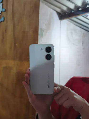 Troco Poco x8 pro, troco por iPhone 13 pra cima sem volta