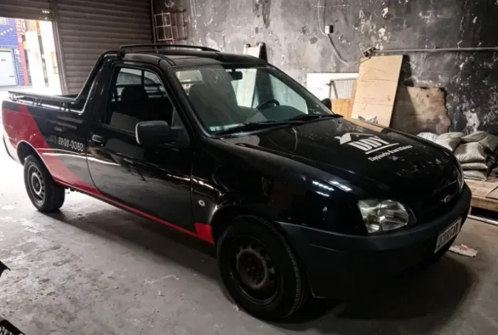 Ford Courier 1.6 L/ 1.6 Flex 2009