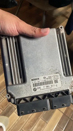 Módulo Injeção BMW 120i 320i - MEV17.2.1 Bosch 0261S04114 DME 7581611