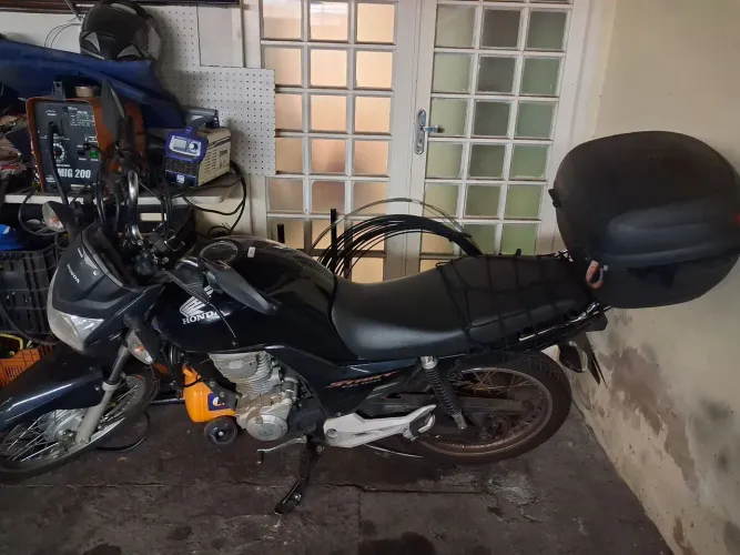 CG start 160 tirado zero único dono com manual e chave reserva km só de pista praticamente