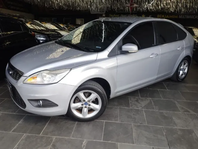 Ford Focus 1.6 S/se/se Plus Flex 8v/16v 5P 2013