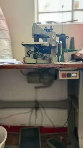 Máquina de costura oportunidade