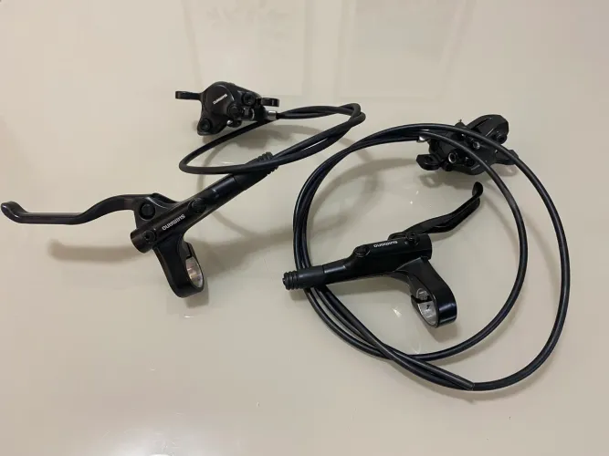 Freio Shimano MT200 em excelente estado
