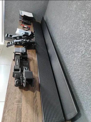 Estribo elétrico cabine dupla- Toyota Hilux 2016 2017 2018+