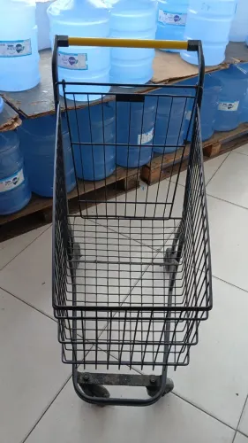 Carrinhos de Supermercado
