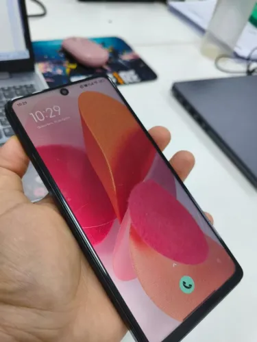 ? POCO X5 Pro - 8GB RAM + 256GB de memória