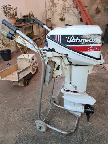 Motor de polpa johnson 15hp