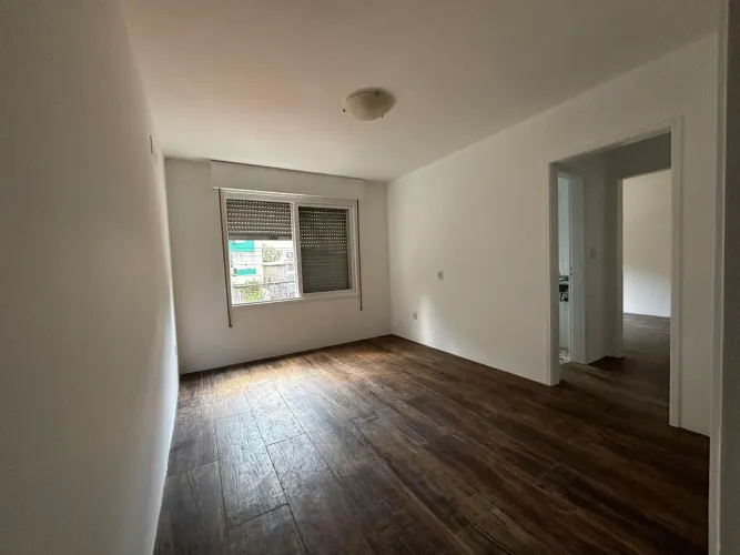 Apartamento reformado com 1 dormitório no Bom Fim