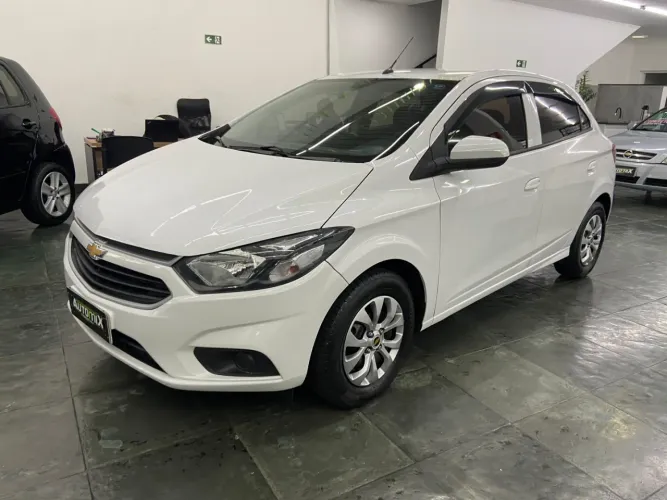 Chevrolet Onix Hatch LT 1.0 8V Flex Mec. 4P 2017
