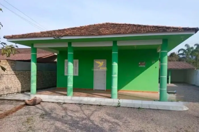 Casa à venda na Praia de Fora - Palhoça - Santa Catarina