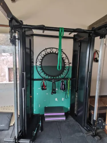 CROSS CYBER GYM ROBUSTO E COMPACTO, EM EXCELENTE ESTADO DE CONCERVAÇÃO!