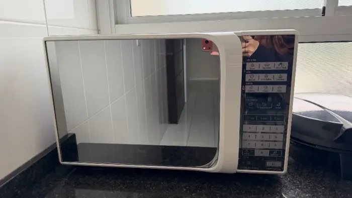 Microondas Midea