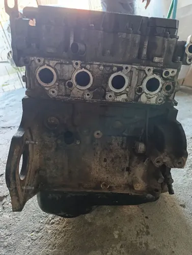 Motor GM 1.0 Corsa classic, celta Stander de fábrica, nunca foi aberto com 80.000 km rodad