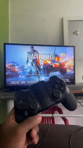 Ps3 Slim 250Gb 2 controles + 16 jogos