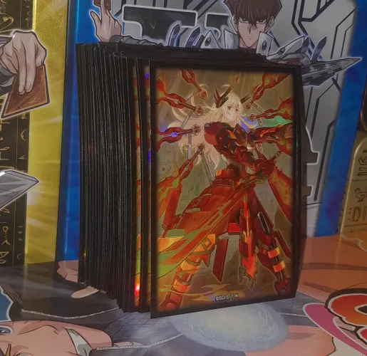 Yu-Gi-Oh! 82 Sleeves de Sky Striker Ace - Kagari (Sleeve Original TCG)