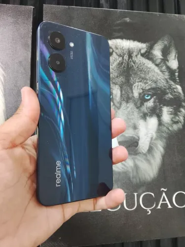 Realme c33