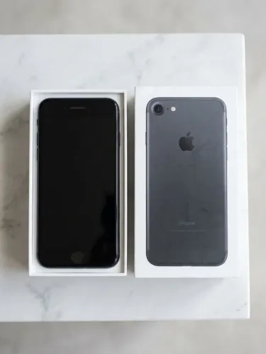 : iPhone 7 - Apenas para retirada de peças