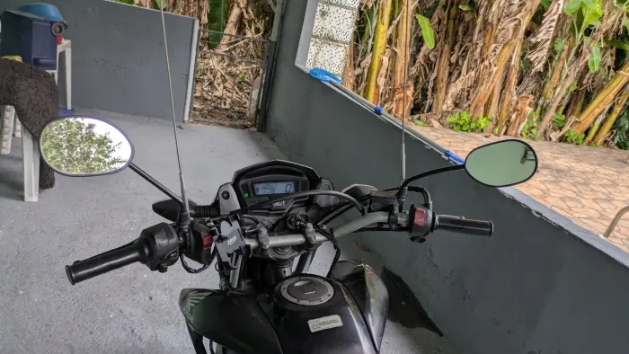 Vendo moto Bros 2 dono ano 2016