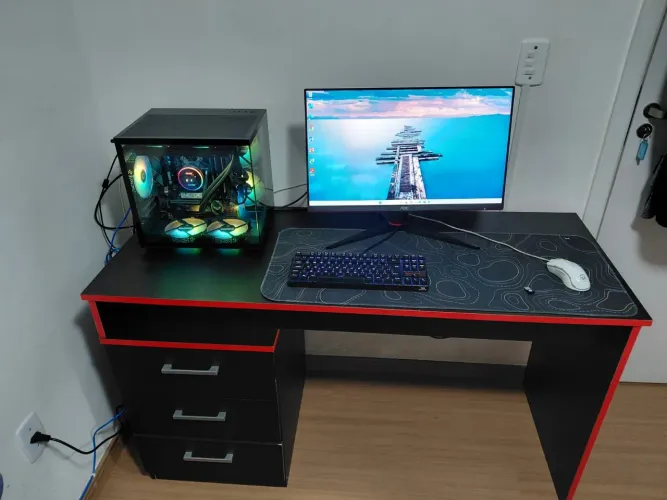 *MÁQUINA.PC GAMER AQUARIO FULL RGB +MONITOR AOC 24 polegadas G2 Hero vai com mesa !!!