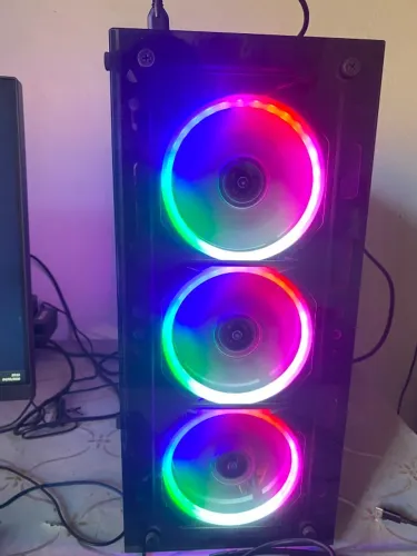 Pc gamer Ryzen 3 3200g vega 8 16gb 740gb