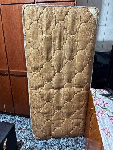 Cama de solteiro + colchão