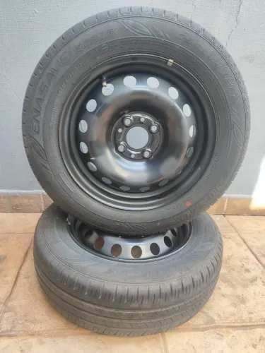 Pneu 175/65-R14 Novo - C/ Par de Rodas FIAT