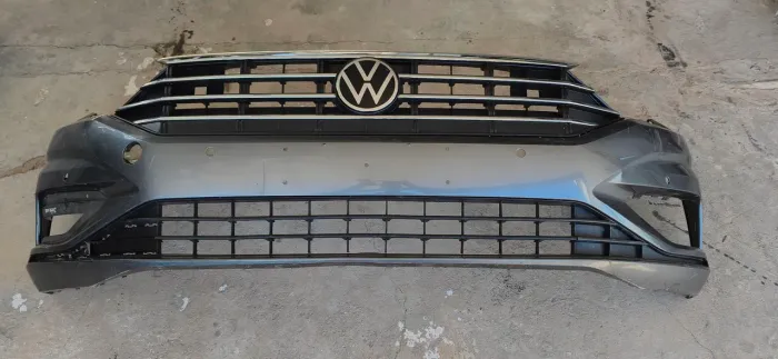 Para Choque JETTA 2018/2021