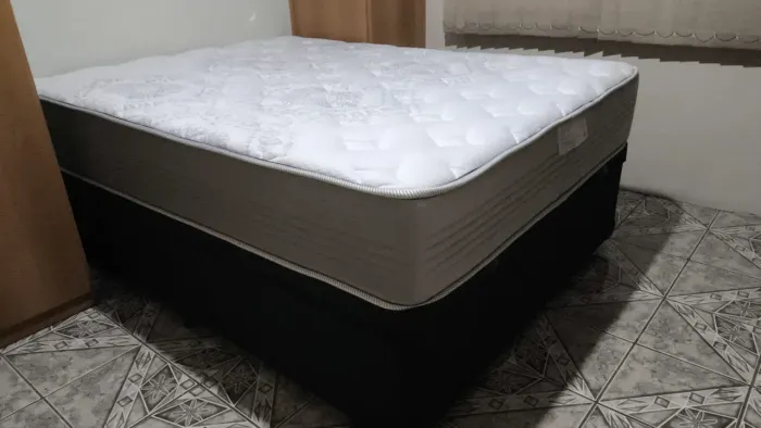 Cama box baú kingstar box+colchao conjunto completo